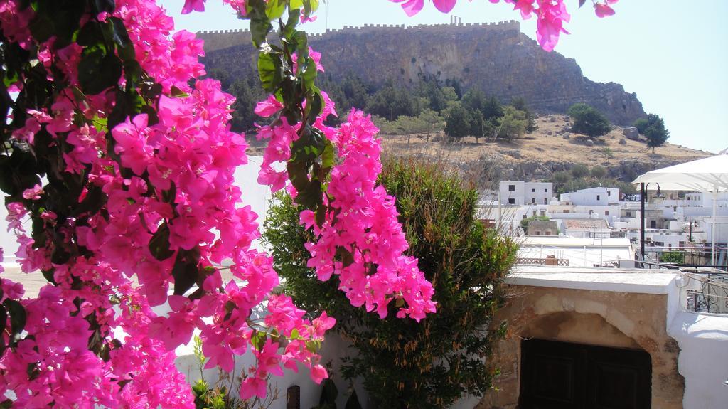 Villa Aphrodite Lindos Suites Exterior photo